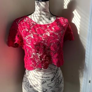 CHARLOTTE RUSSE Floral Net Crop Top